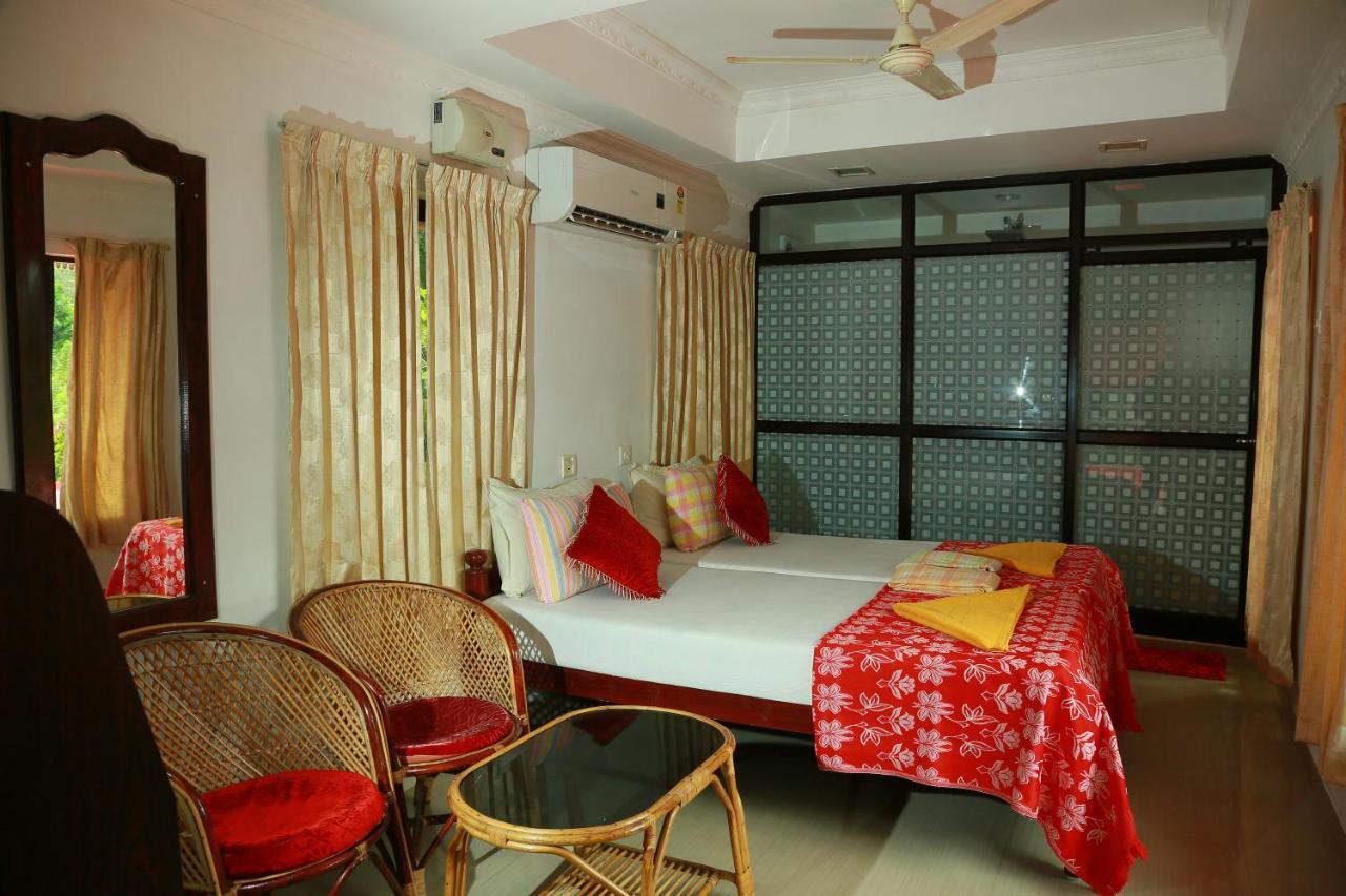 Marari Nest Beach Homestay 马拉利库兰 外观 照片