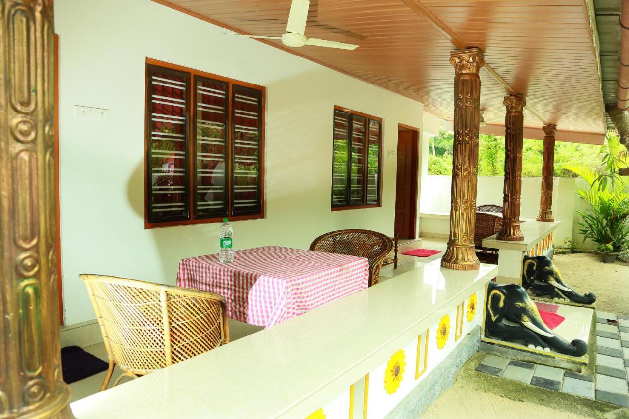 Marari Nest Beach Homestay 马拉利库兰 外观 照片